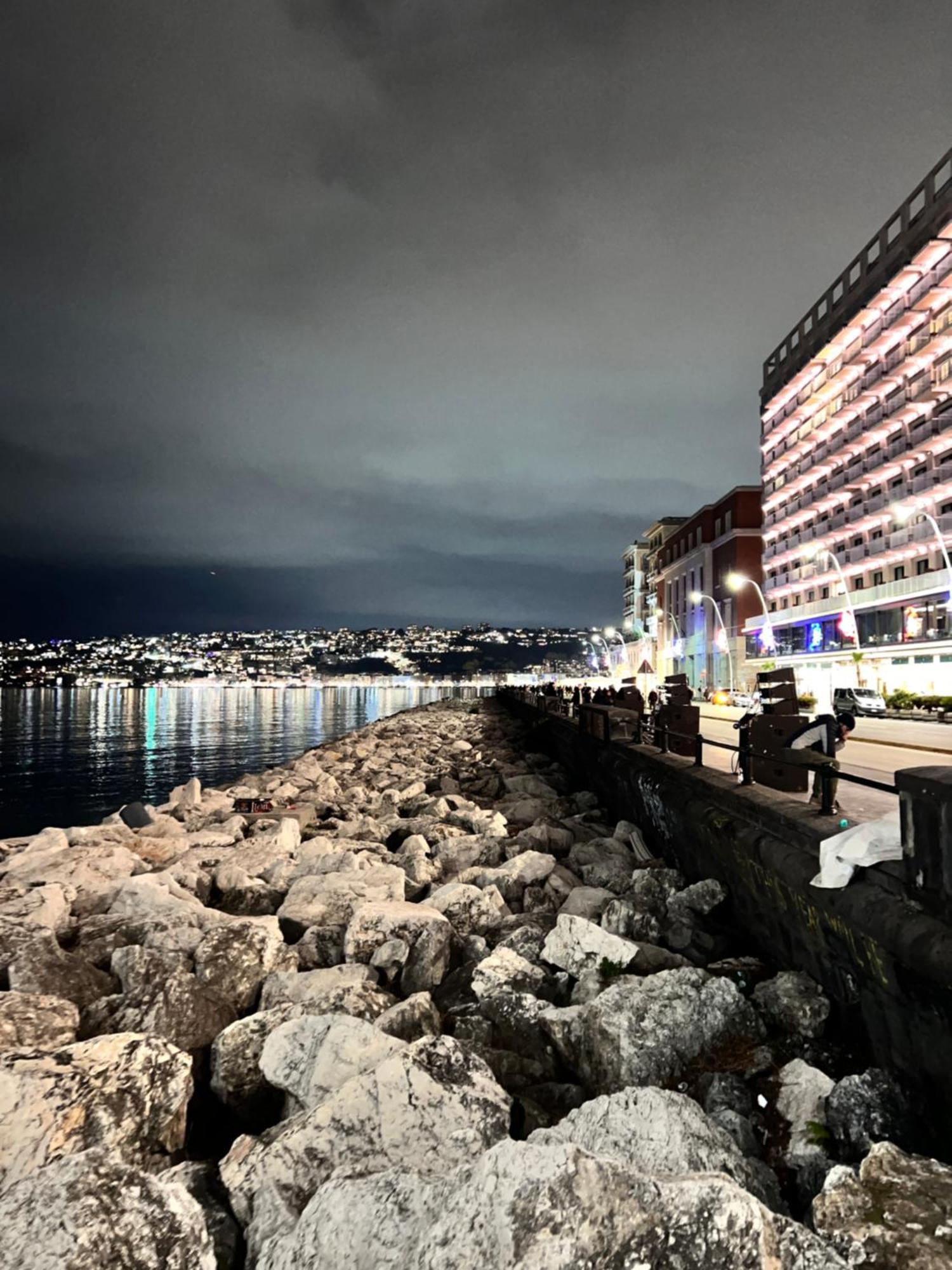 Ira House Daire Napoli Dış mekan fotoğraf